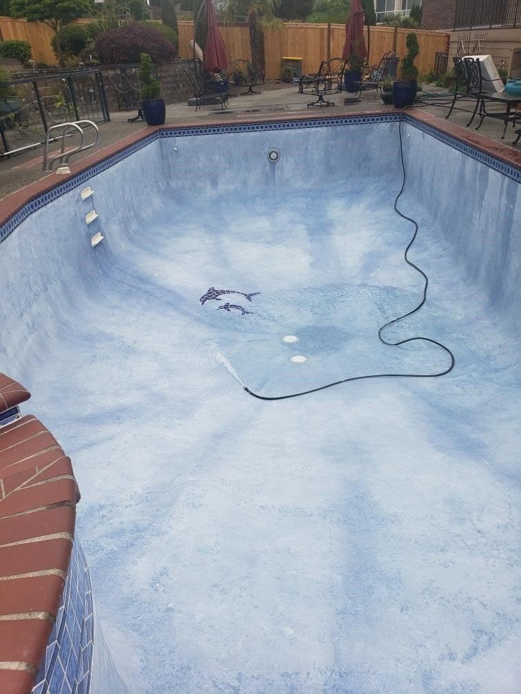Swimming pool restoration